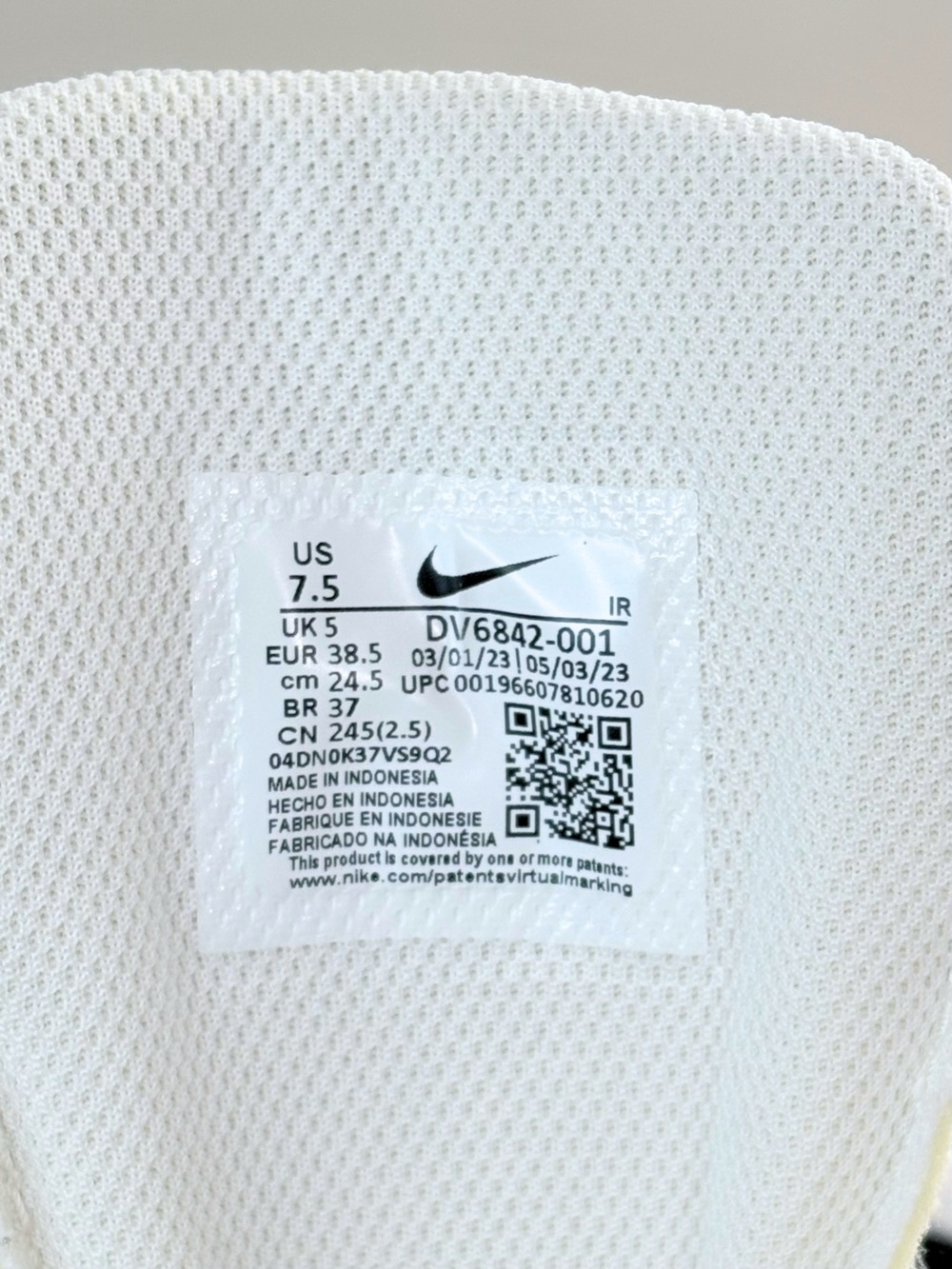 Nike Air Max SC SE Women’s Shoe - Picture 12 of 15